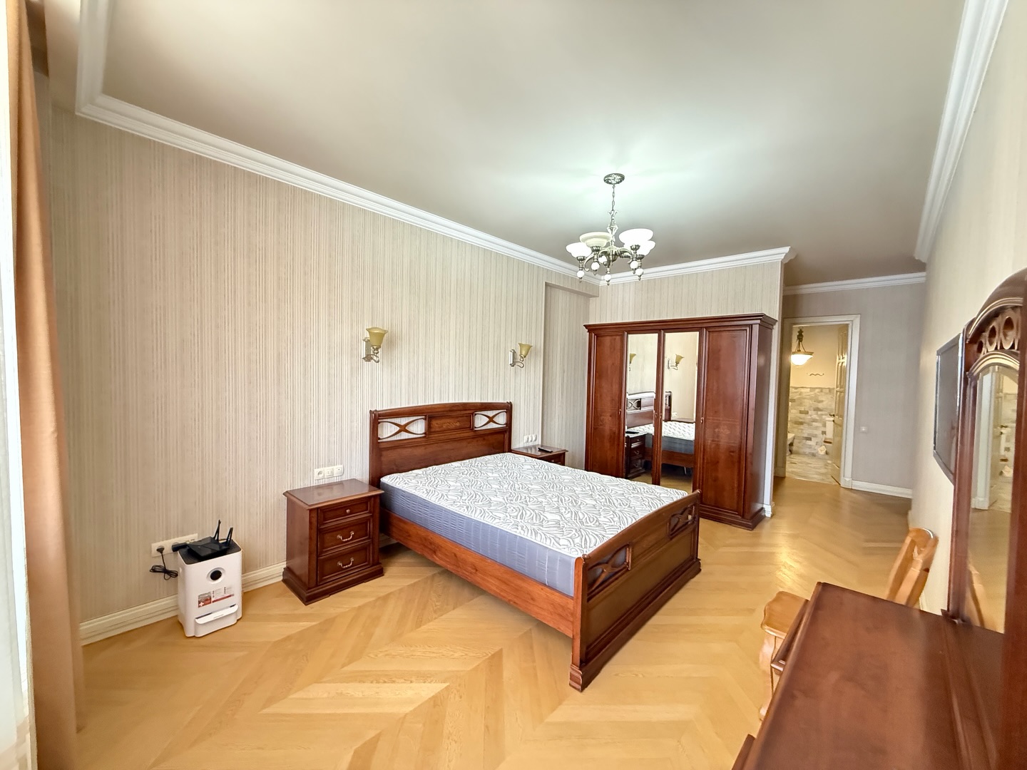 SnapInsta.to_731808110_18394218916091392_272646023205999863_n Northern Avenue | Premium Apartment for Sale