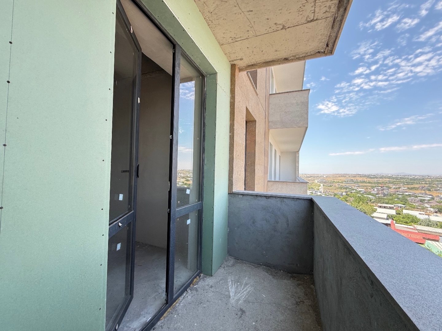 SnapInsta.to_733309478_18394606354091392_7262063823153088874_n Malatia-Sebastia | Apartment for Sale 🇦🇲